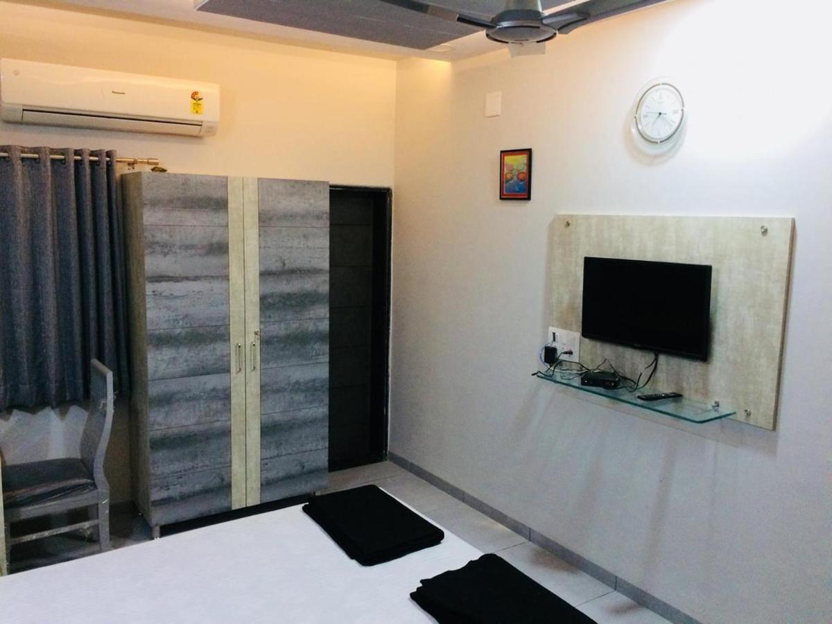 Laxmi Film City Resort 바도다라 외부 사진